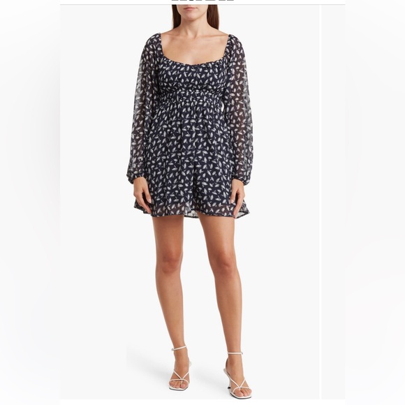 Lush Patterned Long Sleeve Romper - Picture 1 of 4